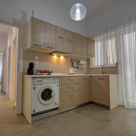 The Rhodes Marina Apartment *