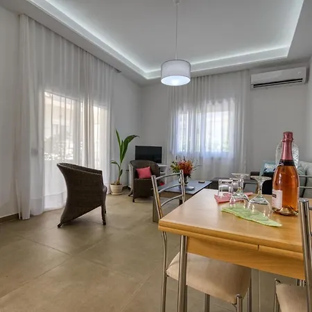 The Rhodes Marina Apartment