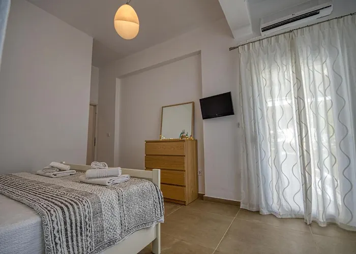 The Rhodes Marina Apartament